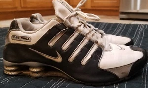 RARE Colorway Mens Nike Shox Nz Size 10 - Picture 1 of 9