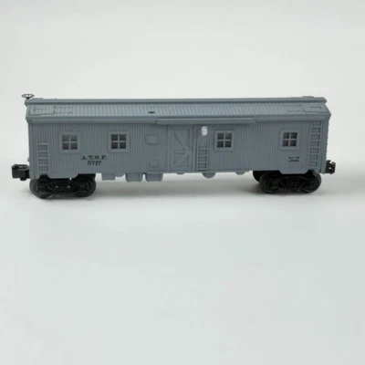 Vintage Lionel 6-5717 A T S F Bunk Car Gray Railroad Model Train Collectors - Image 1 of 4