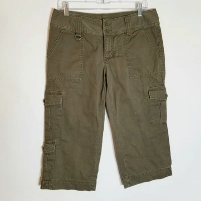 OP Shorts Women's 11 Cargo Olive Green Ocean Pacific 100% Cotton Hiking Bermuda - Image 1 of 4