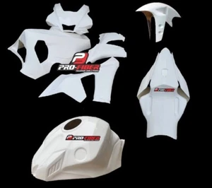 2020-2022 YAMAHA YZF R1 RACE BODYWORK FAIRINGS SEAT SBK FOAM TAIL UNIT TRACKDAY - Picture 1 of 11