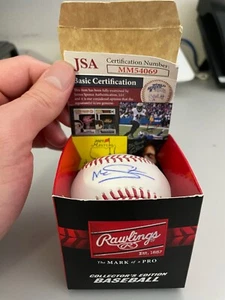Marcus Stroman Autographed Baseball Official MLB JSA Certified - 10 available - Picture 1 of 1