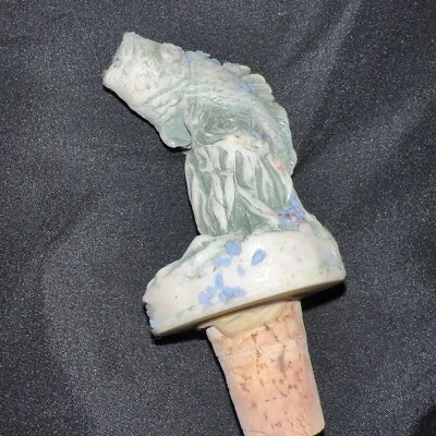 Tapón corcho vino lubina resina, blanco con verde  Foto 1 de 2