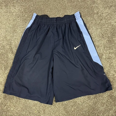 Villanova Wildcats Nike Dri-Fit Shorts Men's Navy Blue NCAA Division 1 Size L Cover
