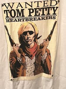 Vintage 2001 Tom Petty Heartbreakers Wanted Concert T-Shirt Adult XL 100% Cotton