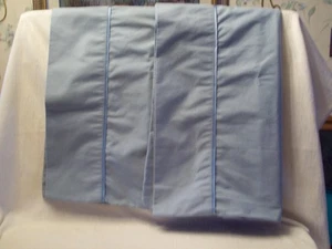 Wamsutta Standard Pillowcases W/ Blue Satin Trim 20" X 26" - Foto 1 di 4