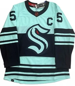 Neuf avec étiquette ! Maillot Adidas Seattle Kraken Mark Giordano #5 rétro inversé pour homme 46 H52325 - Photo 1/10