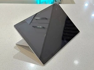 Microsoft Surface Pro 1724 Intel®Core™i5*128 GB SSD*4GB #3867 - Picture 1 of 8