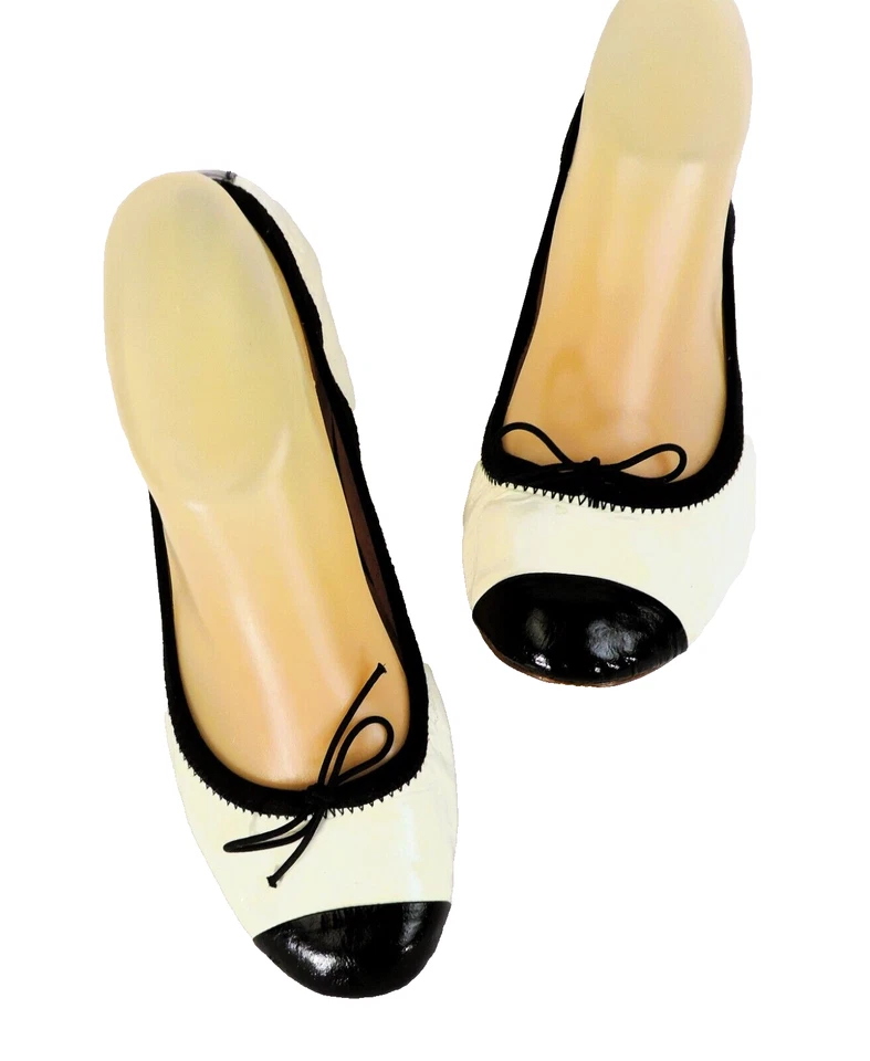 Zapatos planos bailarina BLOCH talla 7 crema y negro charol ribete hechos en Italia Foto 1 de 4
