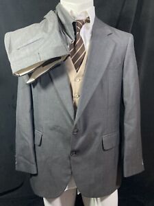 Haggar Suit 2pc Dark Grey Wool Blend Jacket 42R Pants 30x29