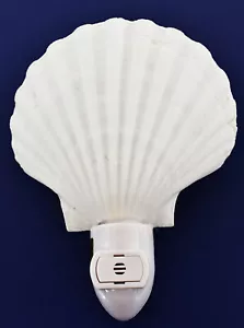 Real Seashell Night Light Scallop Shell Decorative Beach Decor 4" LED & Sensor - Picture 1 of 3