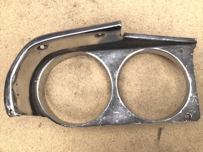 1970  CHALLENGER FENDER HEADLAMP  BEZEL  FACTORY PASSENGER RIGHT  2949646 - Image 1 of 4