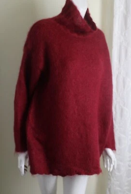 Espirit Sz M Art-to-Wear Ruby 67% Mohair Fluffy Dramatic Oversized Sweater Knit - Image 1 of 4