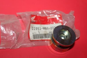 NOS Honda CB550 CB650 VF1100 VF700 VT1100 VT750 Slave Piston OEM # 22863-MB0-003 - Picture 1 of 4