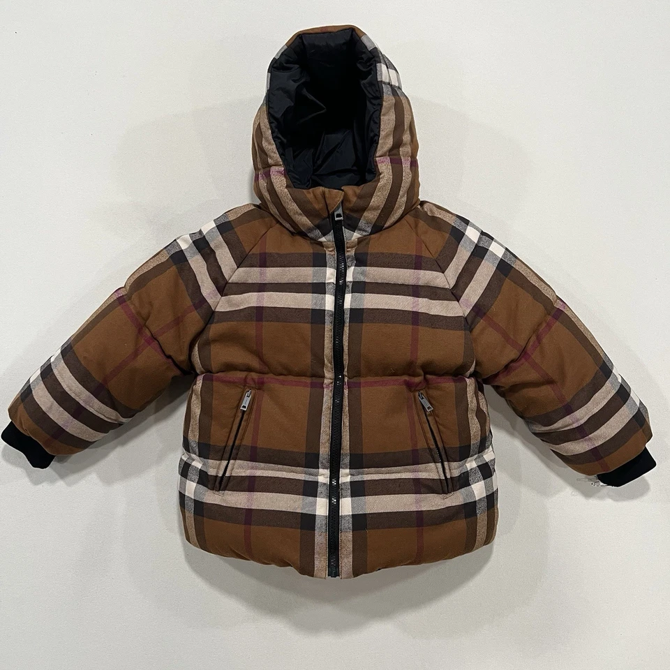 Chaqueta acolchada reversible a cuadros BURBERRY para niños en marrón abedul talla 8 años Foto 1 de 4