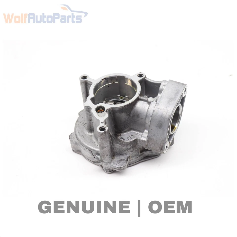 AUDI A6 2016-2018 2,0 L - Bomba de vacío 06L145100F Foto 1 de 4