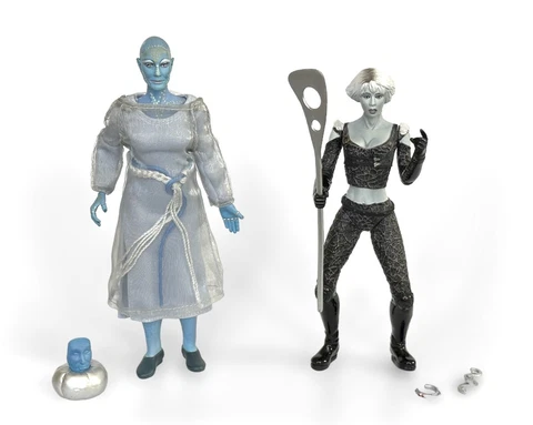 Farscape Figure Lot of 2 - Chiana / Zhaan - Series 1 Toy Vault 2000 Cover