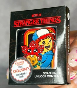 Stranger Things Dustin & Dart Limited Edition Augmented Reality Pin Pinfinity - Picture 1 of 9