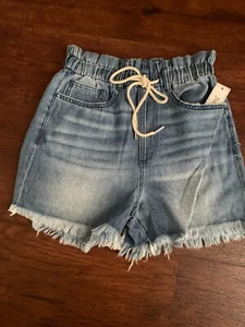 Juicy Couture Drawstring Elastic Waist Blue Wash Demin Jean Shorts Size 26 - Picture 1 of 4