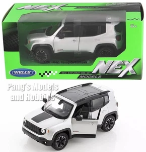 2017 Jeep Renegade Trailhawk  1/24 Scale Diecast Model by Welly - SILVER w/ BOX - Picture 1 of 6