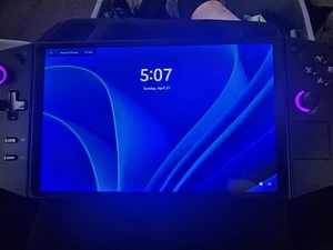 Lenovo Legion Go 1tb - Picture 1 of 7