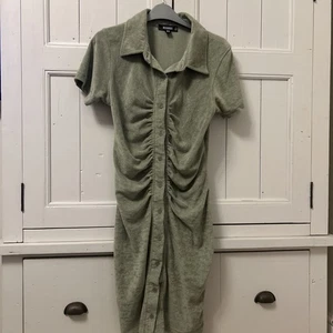 Missguided Green Terry towelling like button up ruched Bodycon Dress Size 14 - Picture 1 of 4