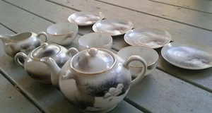 Stunning10 piece tea set cups saucers extra plate teapots Japanese winter scene - Picture 1 of 10
