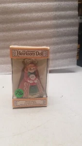 L'il Chimers Herloom Doll Handcrafted Porcelain Bell #382 (M) - Picture 1 of 6
