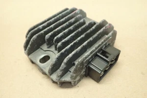 2009 APRILLA SCARABEO 200 VOLTAGE REGULATOR 25LK16 - Bild 1 von 6