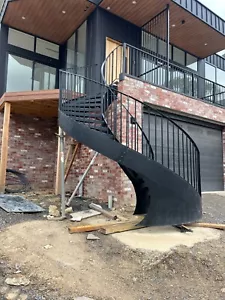 Curved galvanised steel stairs kit made to order 3m diameter 1m wide treads - Picture 1 of 7
