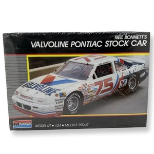 Neil Bonnett #75 Valvoline RahMoc Race Pontiac Monogram 1/24 Plastic Model #2787 - Picture 1 of 7