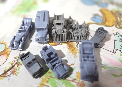 GRAY PLASTIC MILITARY VEHICLES WILLY JEEPS HORCH KFZ. 15 - Image 1 of 4