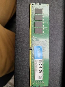 Crucial 16GB DDR4-2400 UDIMM CL17 Desktop Memory (CT16G4DFD824A) Tested RAM - Afbeelding 1 van 1