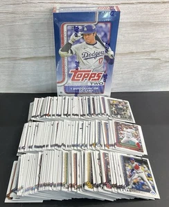 2025 Topps Series 2 Complete Set #351-700 - Bild 1 von 1