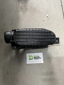 Ingesta diésel turbo original Ford Territory SZ - sección delantera del motor - Imagen 1 de 2