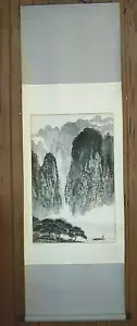 Vintage chinesische handbemalte Wandbehang Schriftrolle signiert vom Künstler 68" Höhe x 21,5" Breite - Bild 1 von 11