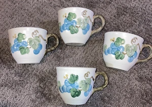 Four Metlox Poppytrail *SCULPTURED GRAPE* 3" CUPS - Picture 1 of 4