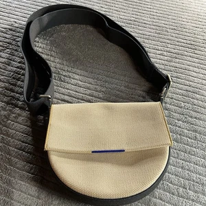Borsa Rothy's The Saddle nuova inchiostro e avorio - Foto 1 di 9