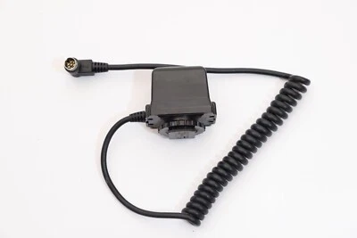 Quantum QF15 Q-Flash TTL Adapter for Contax/Yashica Cameras (4) - Image 1 of 4