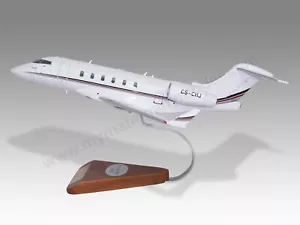 Bombardier Challenger 350 NetJets Desk Wood Airplane New Model Small Scale 1/72 - Picture 1 of 12