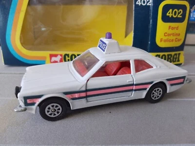 Corgi Ford Cortina Police #402 1973 A/A- whizzwheels boîte rainbow - Photo 1/4