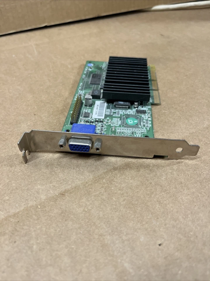 Nvidia Compaq 182757-001 16MB AGP Video Card 180-P0009-0000-C03 179250-002 - Image 1 of 4