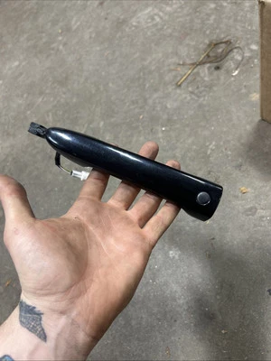 MAZDA 3 2015-2018 delantero izquierdo exterior manija de puerta OEM negro Foto 1 de 4