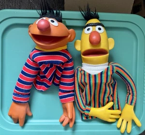 LOTE de marionetas de mano BERT & ERNIE Plaza Sésamo años 70 de colección - Imagen 1 de 12