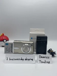 Fujifilm FinePix F30 Silver Digital Camera [Near Mint] From Japan 67 - Picture 1 of 18