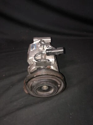 Chrysler PT Cruiser AC Compressor 2.4L  2001-2003 OEM - Image 1 of 2