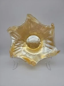 Vintage Gold and White Iridescent Bowl 12x12x4 Fused Art Glass Bowl Starfish - Picture 1 of 9