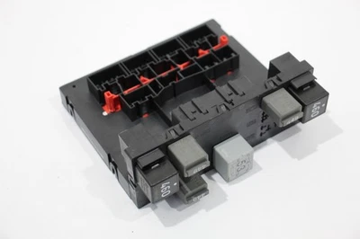 VW Scirocco Mk3 centralina di controllo alimentazione a bordo modulo ecu - Immagine 1 di 4