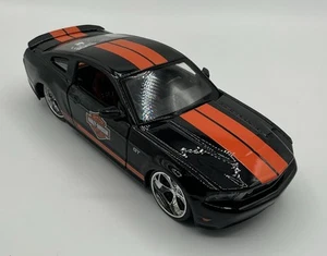 Ford Mustang Gt 2011 Harley-Davidson Custom Black 1 Scale 1:24 Maisto - Picture 1 of 19