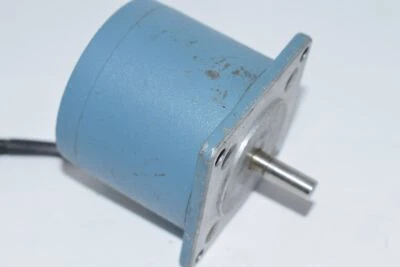 Superior Electric M061-FC08 Synchronous Stepper Motor 1.25V 3.8A - Image 1 of 4