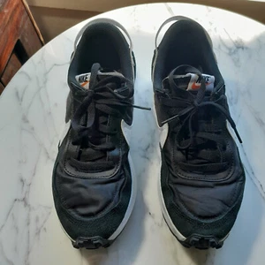 Nike Waffle Debut Black White Men's 8 Trainers Shoes Sneakers DH9522-001 Used  - Picture 1 of 7